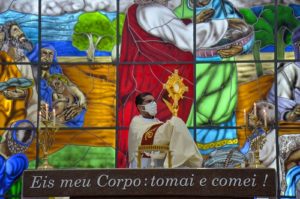 Bênção do Santísimo no primeiro dia do tríduo da festa de Santa Rita de Cássia 2021